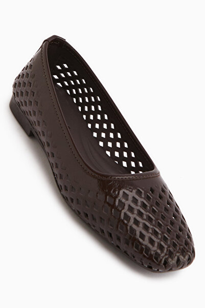 Limoya Elisa Brown Laser Cut Blunt Toe Summer Ballerinas