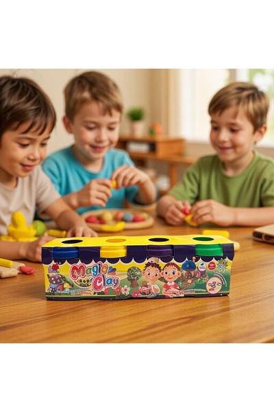 Universul Jucăriilor Set Plastilină Magic Clay 4 Culori, Cutie cu Capace Indi...