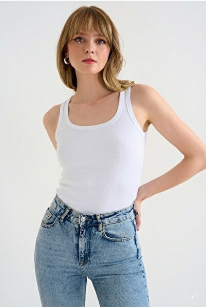 SLAW REZZ Women's Ribbed Look Thick Strap Basic Camisole Undershirt