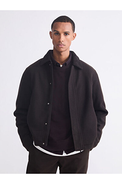 LC Waikiki ملابس لا تتأثر بمرور الزمن وخيارات لا تتأثر بمرور الزمن، قميص ستان...