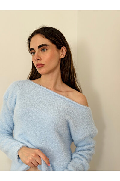 Retrobird Soft Fuzzy Cozy Knitwear Sweater Women's Light Blue