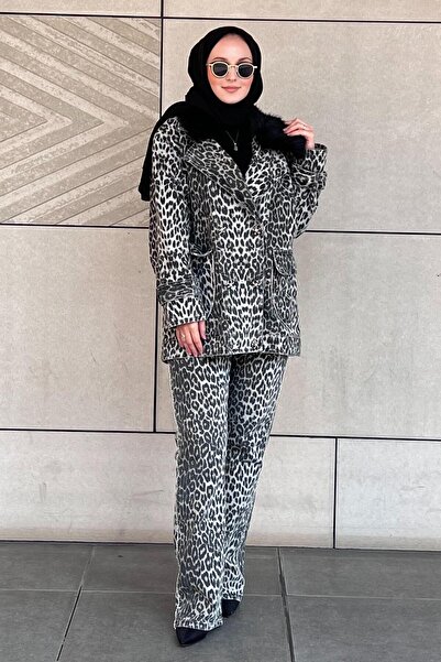 Venöve Pantaloni Douglas Jean