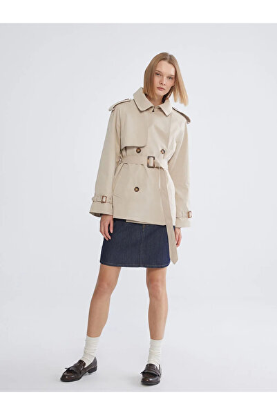 LC Waikiki Beige Shirt Collar Oversize Women's Trench Coat