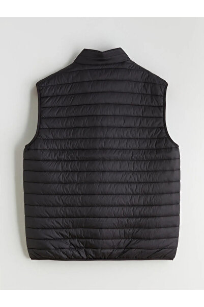 LC Waikiki Black Stand Collar Men's Puffer Vest