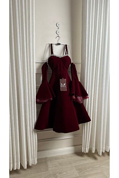 Ora Velvet evening dress