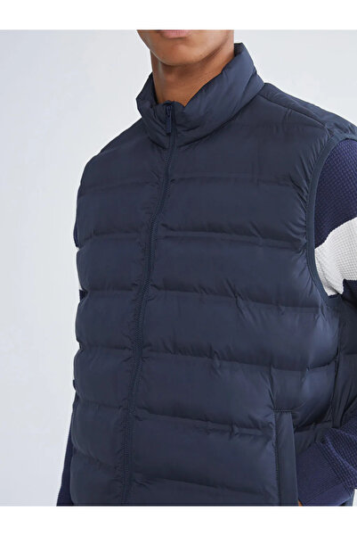 LC Waikiki Petrol Standard Mold Stand Collar Men's Puffer Vest