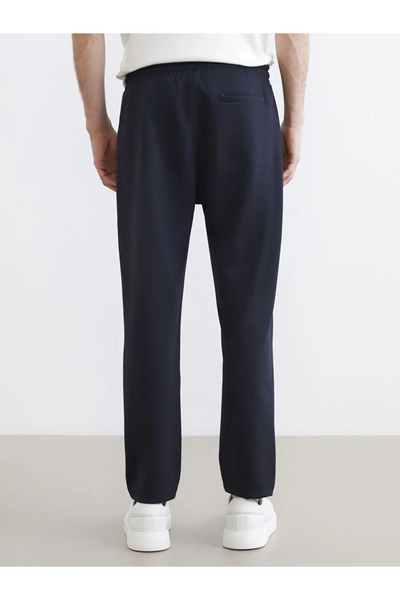 LC Waikiki Ανδρικό παντελόνι σε μπλε ναυτικό τύπο Standard Fit