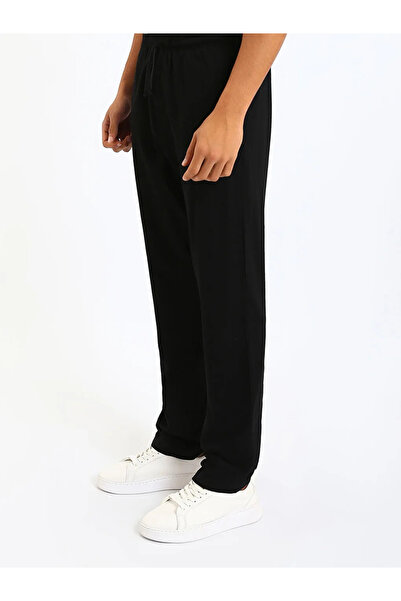 LC Waikiki Partea de jos de pijama pentru bărbați croi standard negru