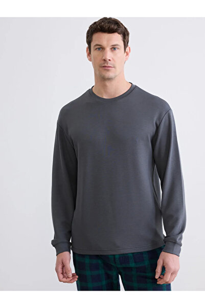 LC Waikiki Anthracite Crew Neck Men's Pajama Top with Embossed Detail
