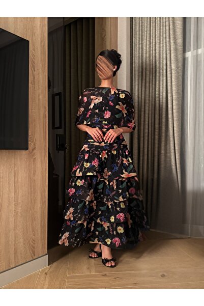 salsa-dresses Soft midi dress with a floral design