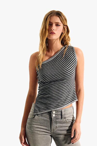 Bershka Asimetrik top