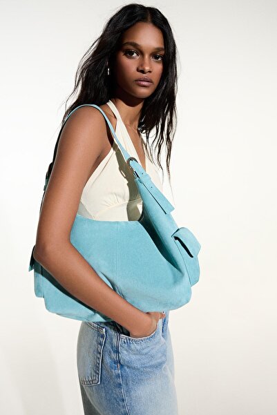 Bershka Süet efektli kese çanta