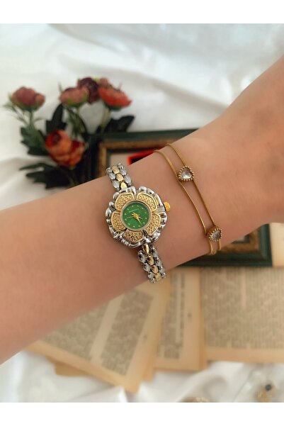 Choppers Daisy Flower Design Vintage Gold Women's Watch in Gift Box