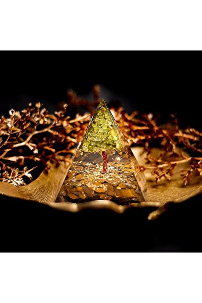 Ezera Piramida Orgonită cu Cristale de Peridot și Ochi de Tigru