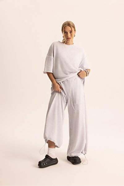 MAI STUDIOS CO. Set Trening Flex Karmelanj cu Tricou Oversize