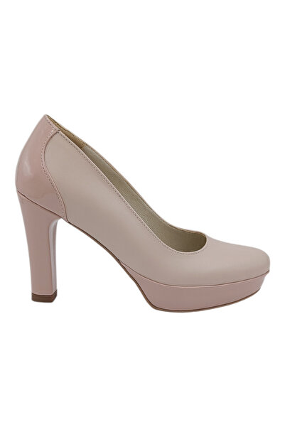 SANDALİ Women's shoes with a Round Toe and a high covered heel, elegant model