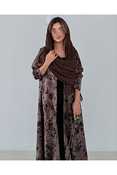 AYA MWT5006 - عبايه بني طباعة كريب قصة نص كلوش