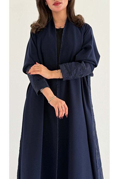 AYA MWT1086 - عباية مع تدخيله مشجر |Abaya with floral inserts