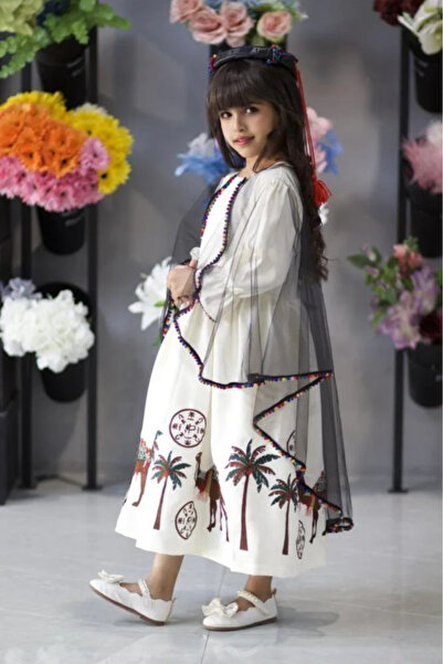 Abaya-AB A girl's dress for her birthday, comes with the same headband as pic...