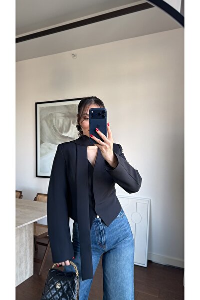 sinemkivanc co جاكيت مزين بتفاصيل وشاح فاتكالي