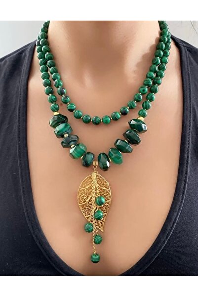 Takkı by Handan Akik taşı ve malahit taşı tasarım kolye.