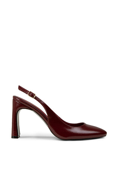 Deery Women's Burgundy Heeled Shoes