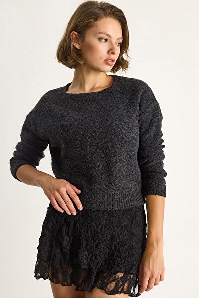 Hiccup LUCCI long-sleeved knitted sweater with round collar