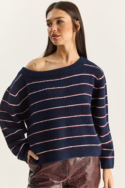 Hiccup LUCCI oversized Striped knitted sweater with asymmetric collar
