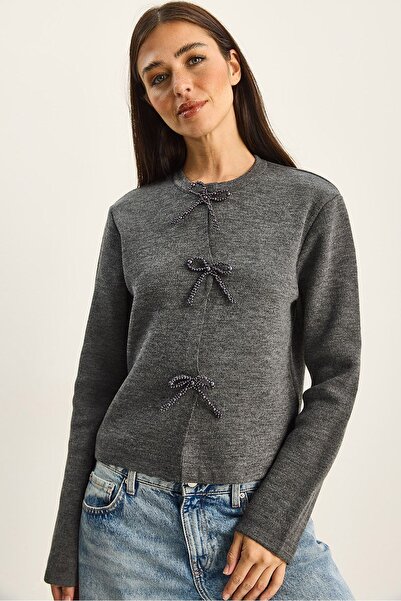 Hiccup LUCCI knitted cardigan with collar at the base of the neck and bow detail