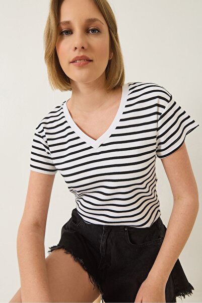 Hiccup LUCCI Short-Sleeved V Striped T-shirt