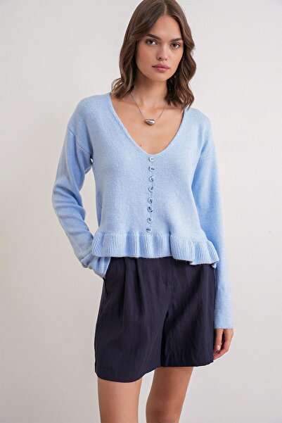 Hiccup Mixray thin knit top with V-neck and button detail