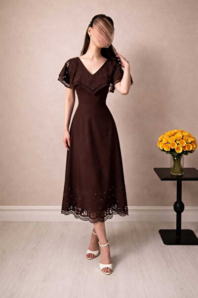 Jood The dress for the confusing age is elegant and wonderful