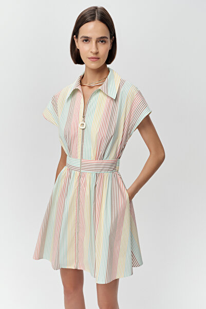 Exquise Short Sleeve Shirt Collar Pocket Mini Regular Dress