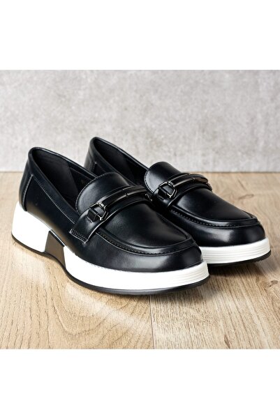 Feisal Women's Leather Moccasins with Decorative Brooch, W588011