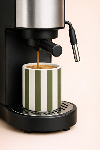 megodesignn Yeşil Çizgili Seramik Espresso & Türk Kahvesi Fincanı – 100 ml