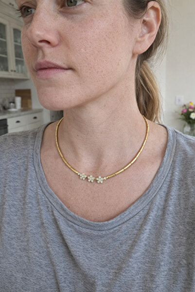 Boox99 Wip Stone Daisy Model Choker Necklace