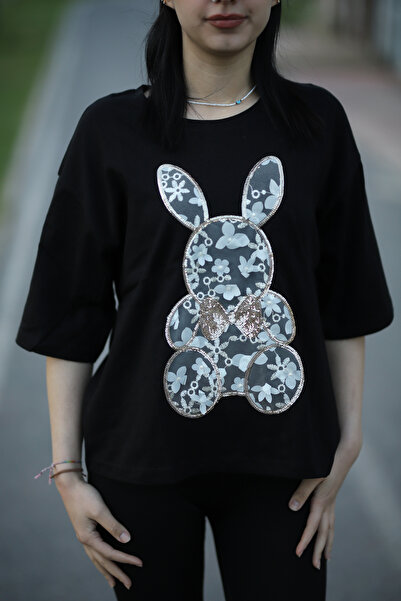 Rabona Fashion Γυναικείο μπλουζάκι Luna Lace Bunny με λεπτομέρεια από παγιέτε...