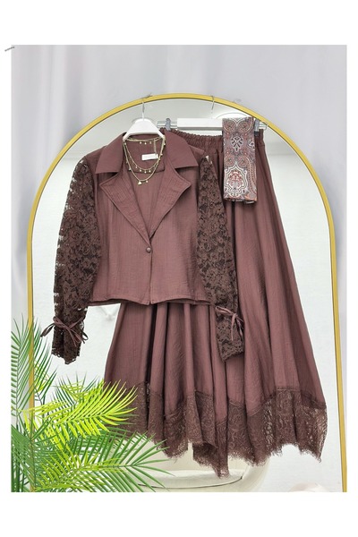 YEDİLALE Lace-Detail Jacket and Skirt Two-Piece Set [Loose Fit, Excluding Sha...