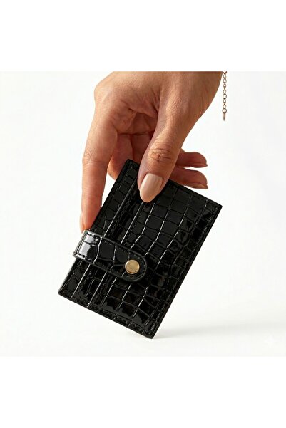 PurpleART Women's Snap Fastener Shiny Crocodile Patterned Faux Leather Card H...