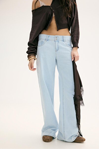 Stradivarius Low-rise double-button jeans