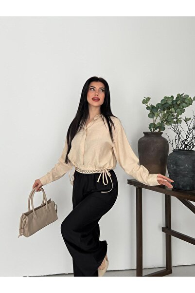 Captival Women's Patterned Hidden Button Shirt