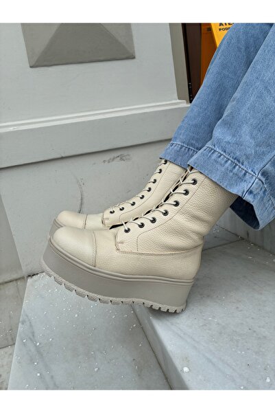 KOLARIS CREAM Combat Boots