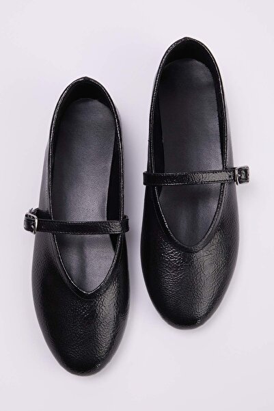 TRENDYOL SHOES Schwarze Mary Jane Damen-Ballerinas TAKSS26BE00017