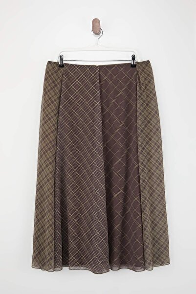 Trendyol Curve Khaki-Brown Plaid Lined Chiffon Wrinkle Effect Maxi Asymmetric...