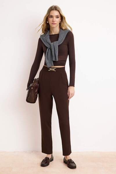 Trendyol Collection Dark Brown Carrot Pattern Buckle Detailed Trousers Twoaw2...