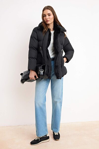 Trendyol Collection Black Regular Fit Belted Fur Coat Twoaw26Mo00175