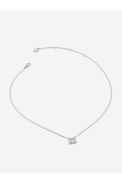 Guess قلادة من الخيزران