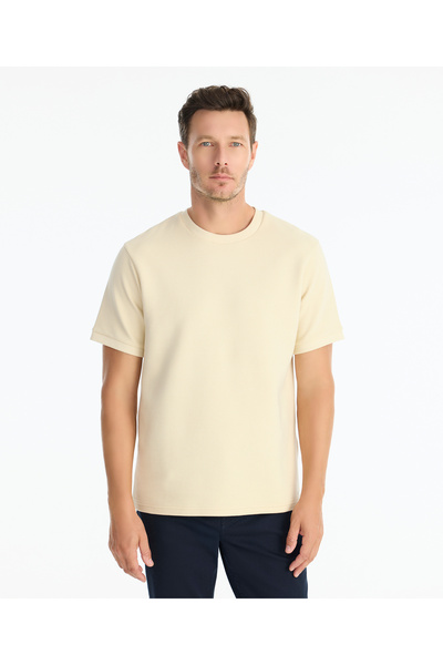 Yargıcı تي شيرت عادي برقبة دائرية وأكمام قصيرة