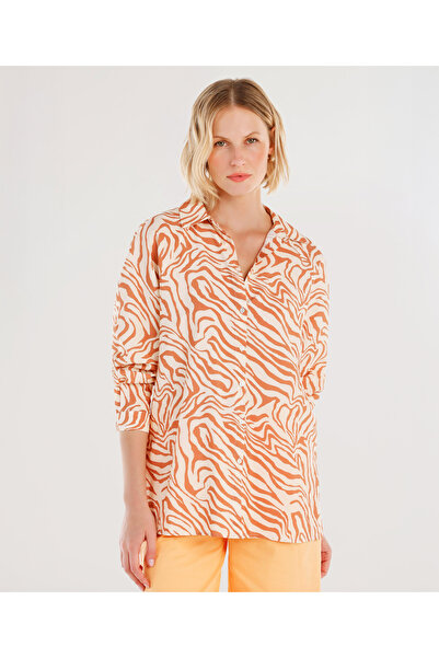 Yargıcı Kemer Detaylı Gömlek