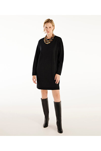 Yargıcı Bisiklet Yaka Diz Üstü Triko Elbise